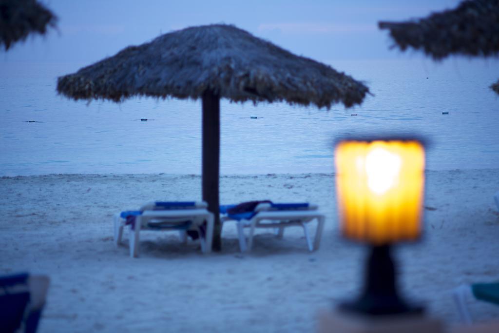 Hotel Starfish Halcyon Cove Dickenson Bay Zewnętrze zdjęcie